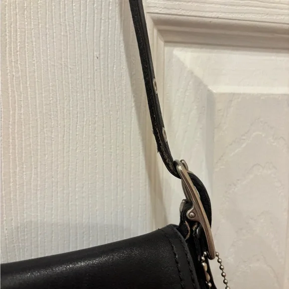 Coach Vintage Legacy West Long Flap 9828 Leather Shoulder Bag - Picture 4 of 9